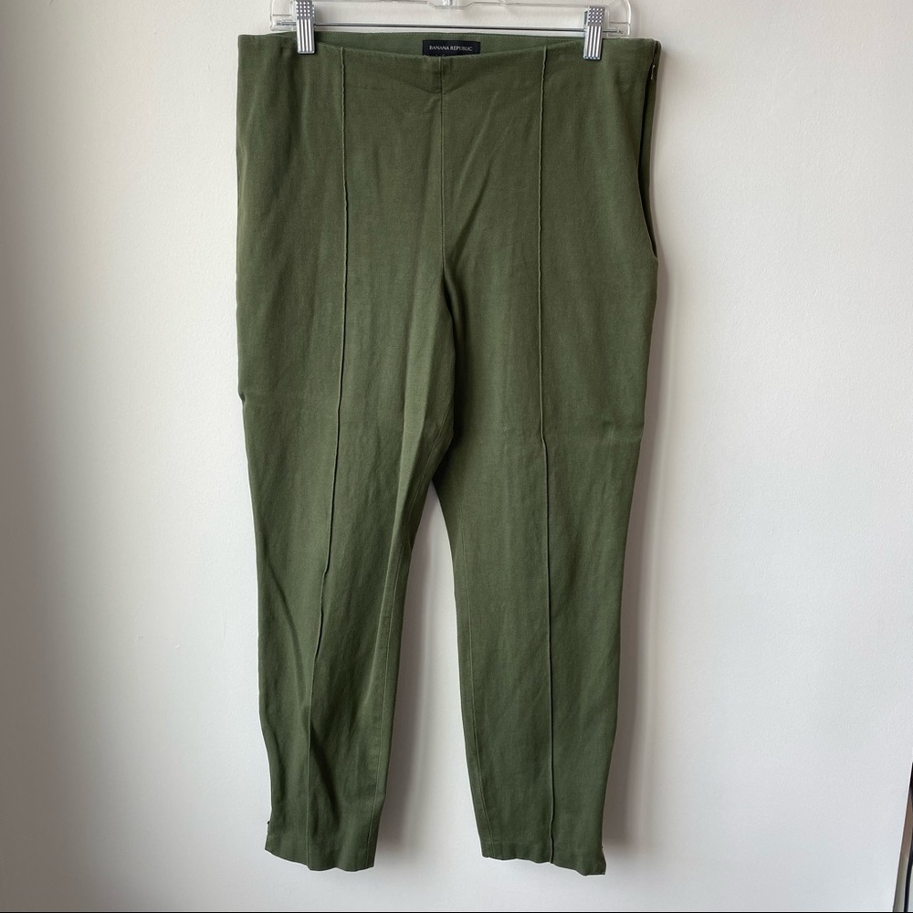 BANANA REPUBLIC Green Sloan Leggings, Size 14